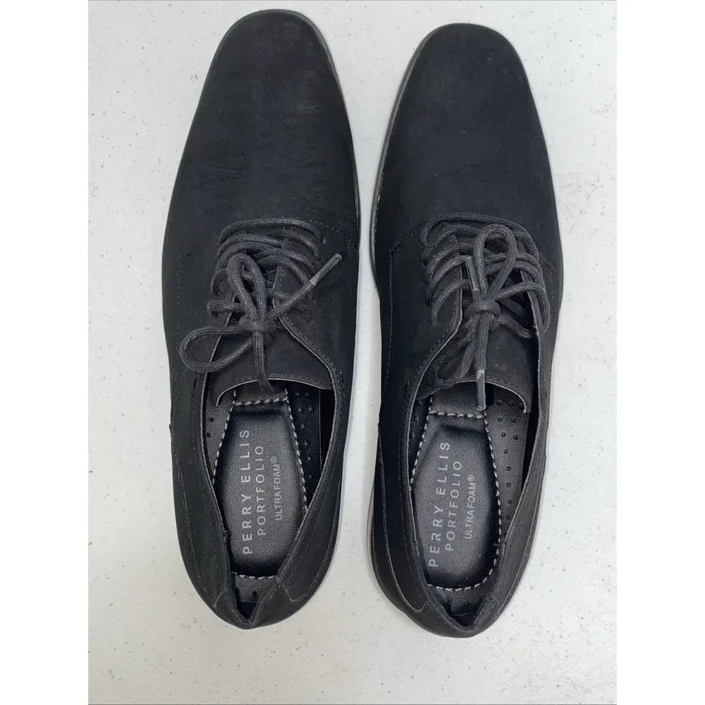 Perry Ellis these perry